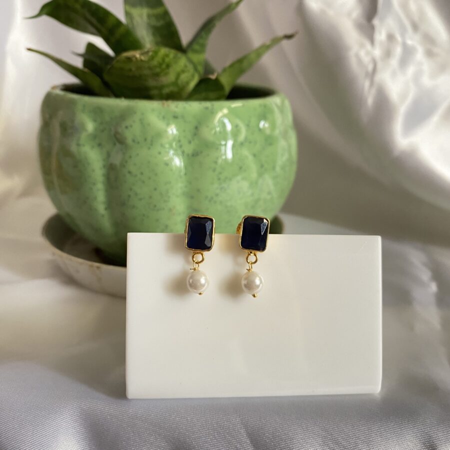 Pearl Drop on Small Studs