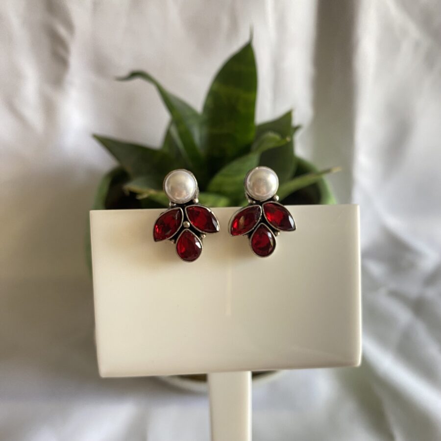Triple Leaf With Pearl Earrings